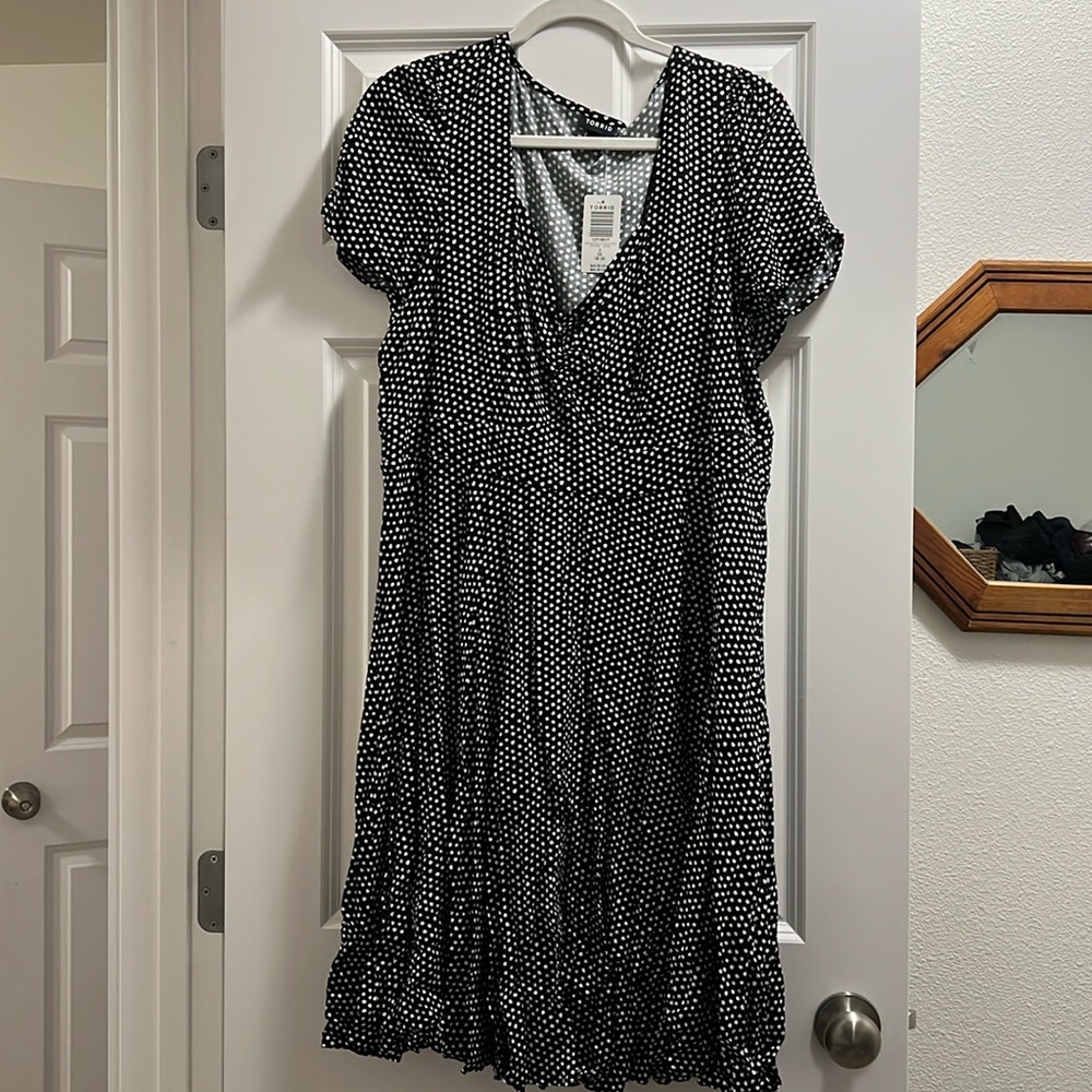 New with tags polka dot Torrid dress size 2